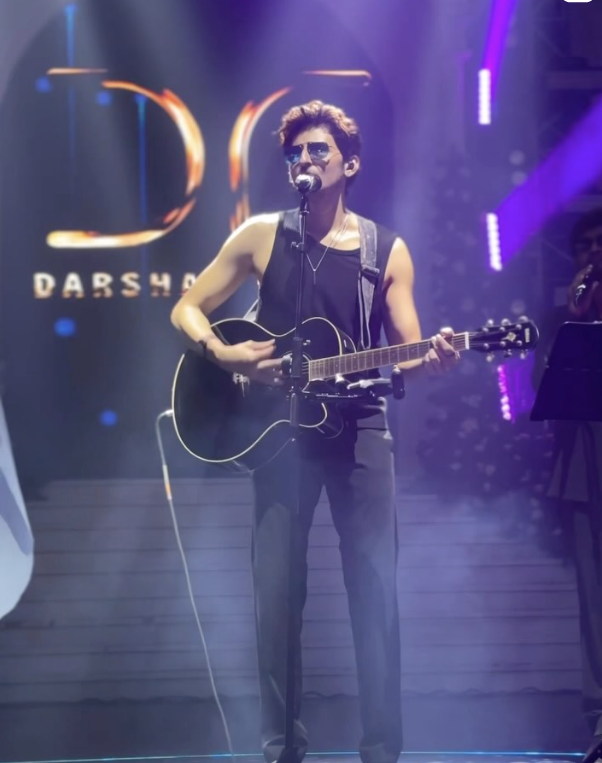 Artist & Entertainment